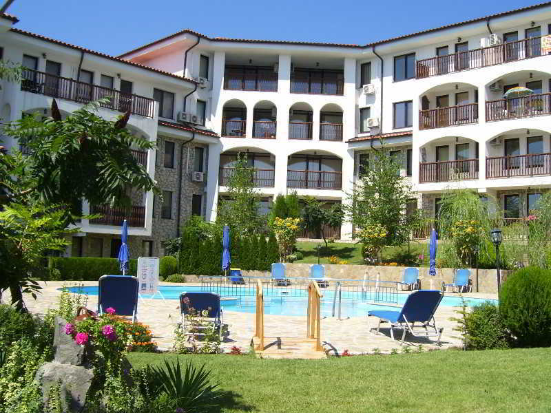 Dolphin Hotel Sveti Vlas Bagian luar foto